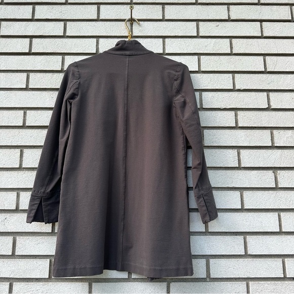 EILEEN FISHER Washable Stretch Crepe Gray Kimono Jacket - Picture 8 of 11